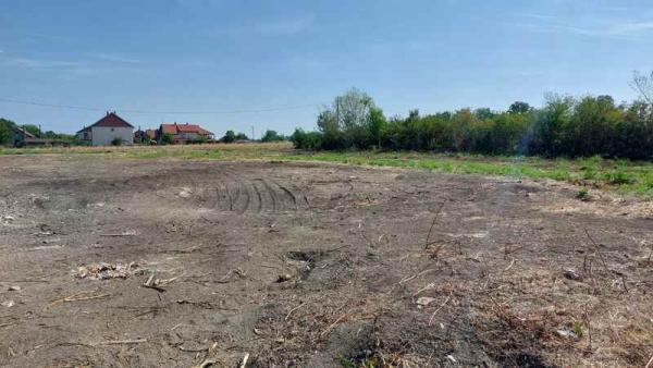 Slika 2 -  Plac na prodaju, Lazarevac, Šopić, 99.000€