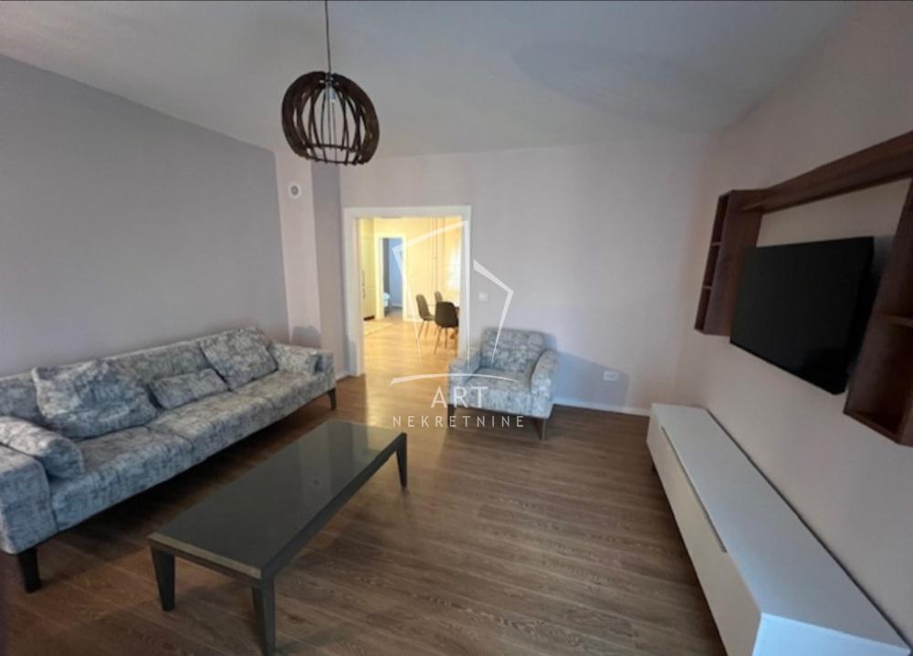 Slika 1 - Vidikovački venac, Trosoban stan za izdavanje, 50m2, 900€