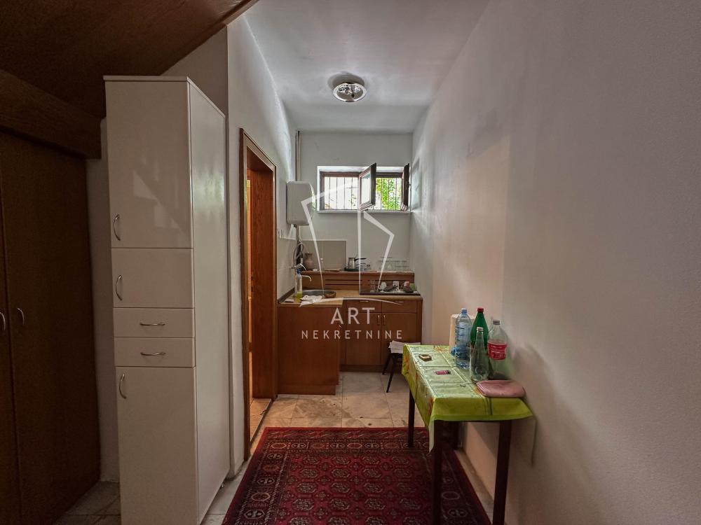 Slika 9 - Balkanska,  Lokal na prodaju, 81m2, 165.000€