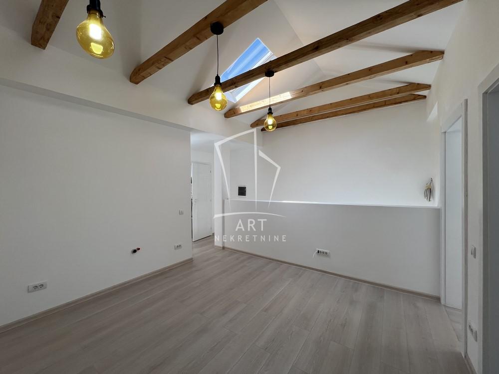 Slika 5 - Cara Dušana,  Lokal za izdavanje, 221m2, 3.500€