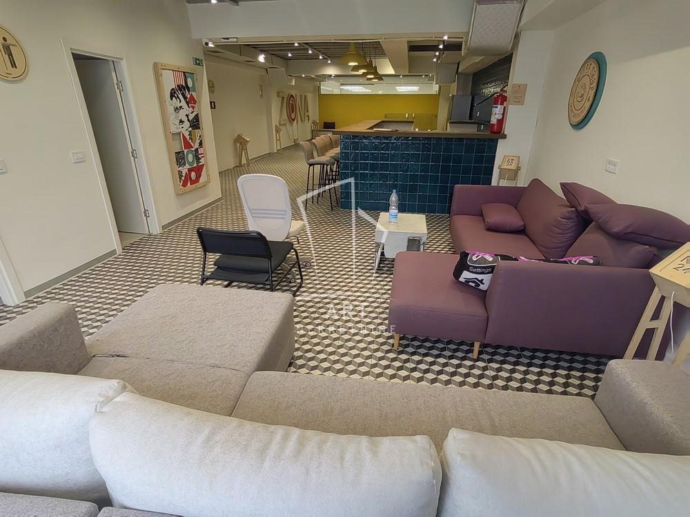 Slika 2 - Bulevar Peka Dapčevića,  Lokal za izdavanje, 1800m2, 20.000€