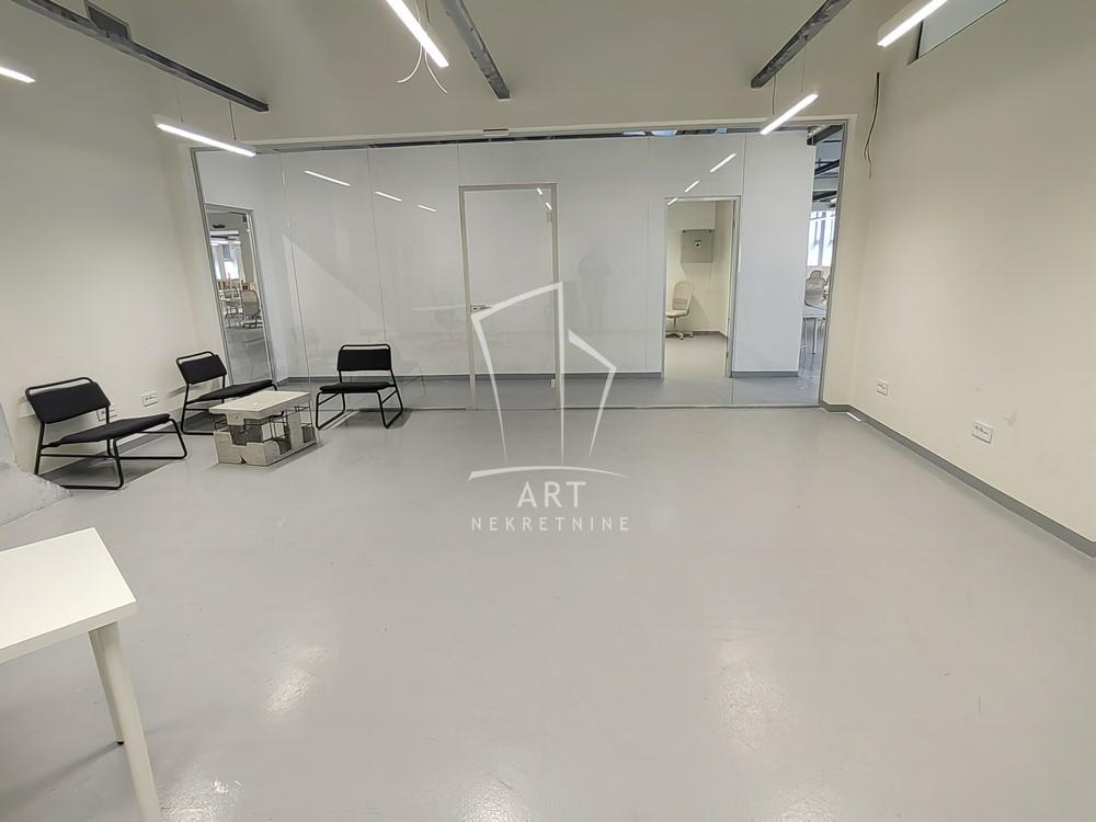 Slika 5 - Bulevar Peka Dapčevića,  Lokal za izdavanje, 1800m2, 20.000€