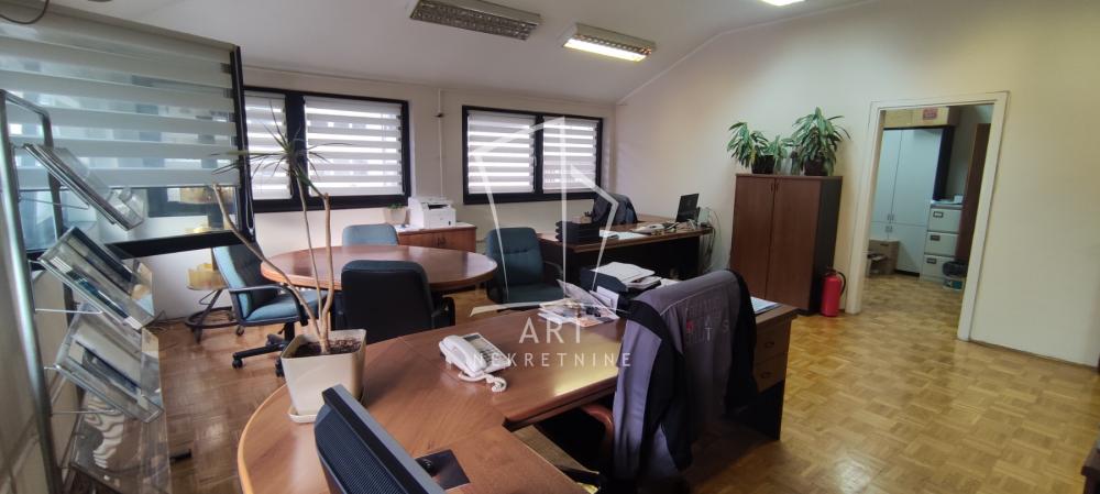 Slika 1 - Takovska,  Lokal na prodaju, 78m2, 180.000€
