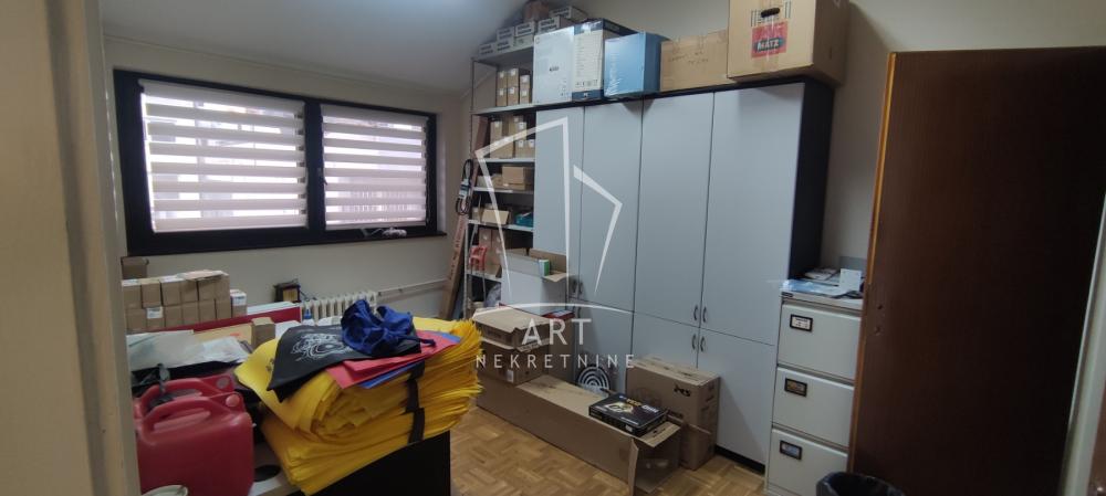 Slika 2 - Takovska,  Lokal na prodaju, 78m2, 180.000€