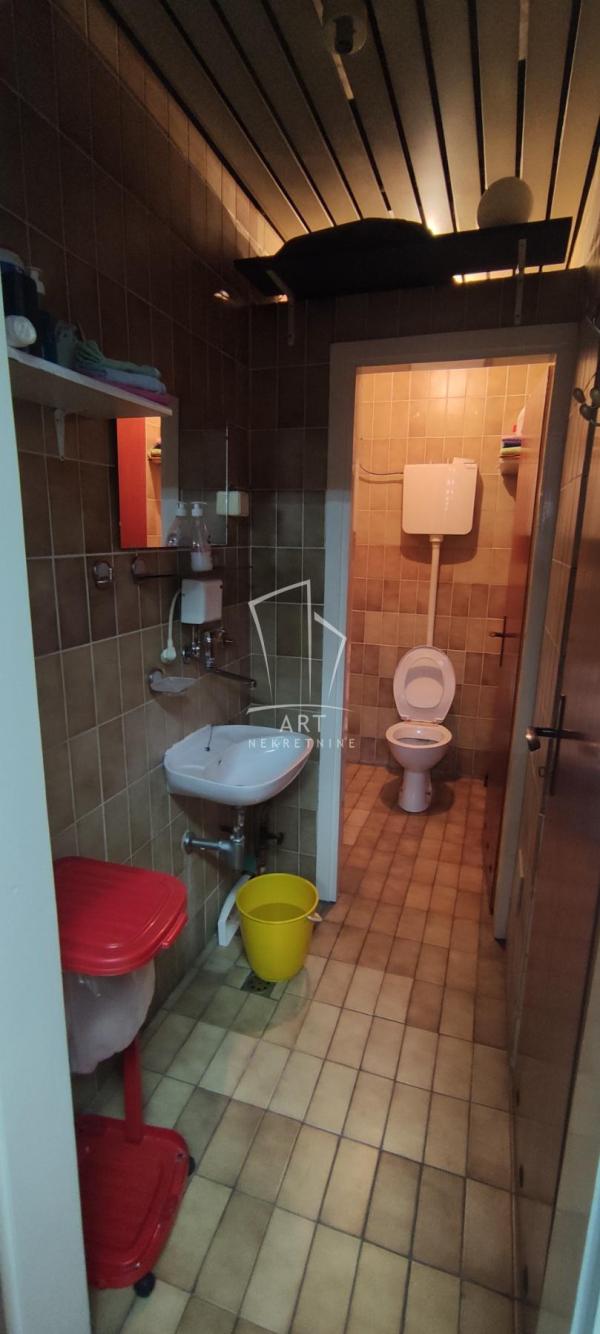 Slika 8 - Takovska,  Lokal na prodaju, 78m2, 180.000€