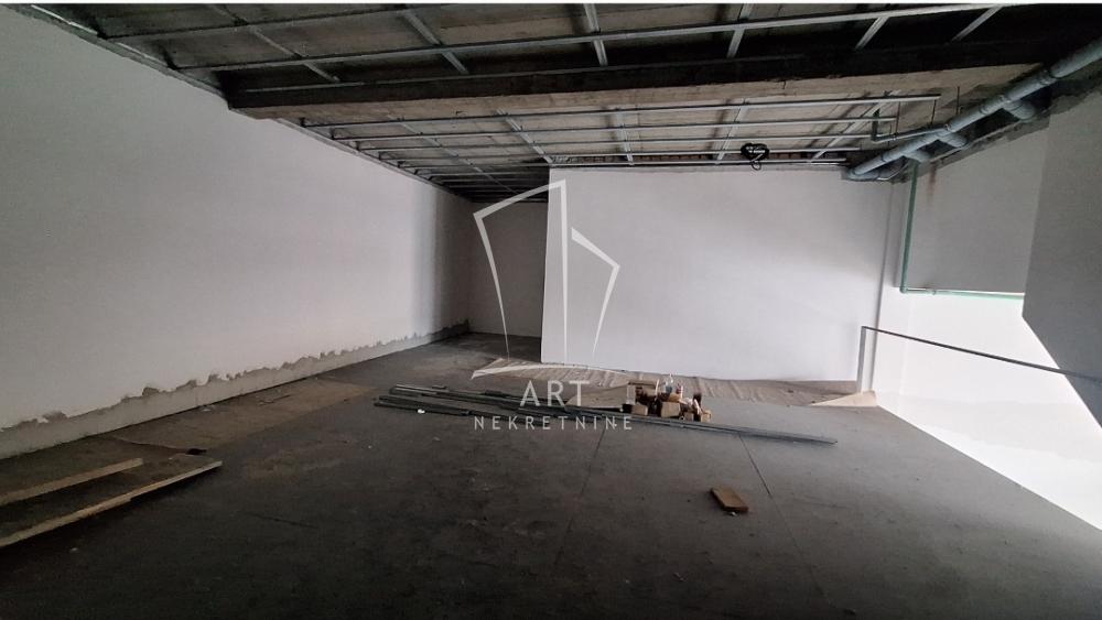 Slika 4 - Vojislava Ilića,  Lokal za izdavanje, 297m2, 3.000€