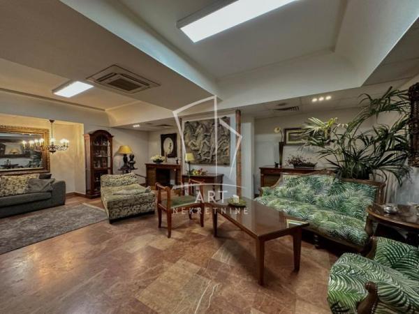 Glavna slika -Hadži Melentijeva,  Lokal na prodaju, 359m2, 790.000€