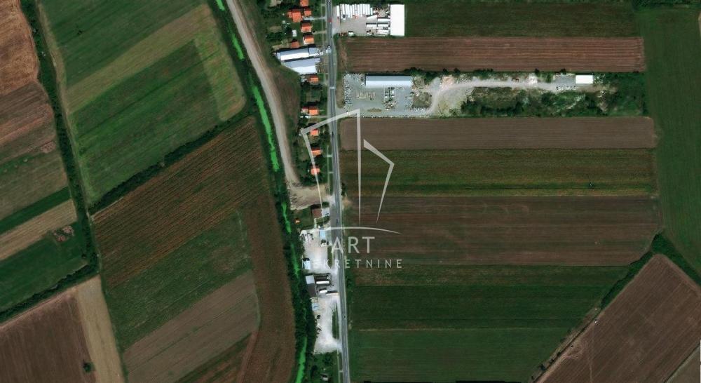 Slika 1 -  Plac na prodaju, Zemun, Ugrinovci, 570.000€