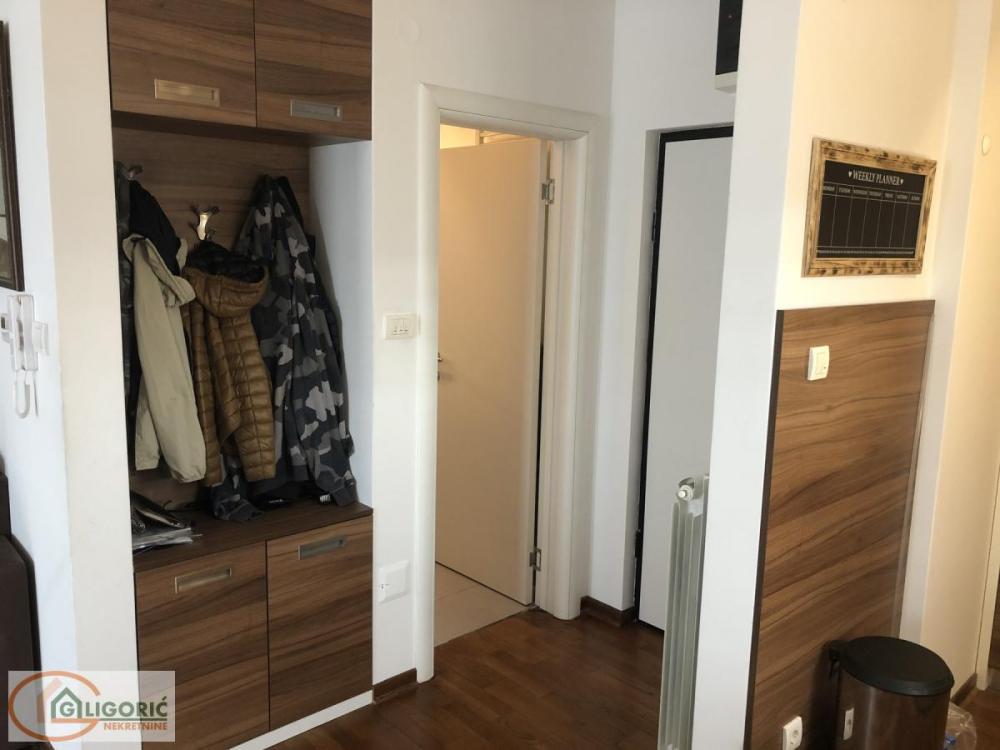 Slika 9 - Banatska, Petosoban stan na prodaju, 119m2, 310.000€