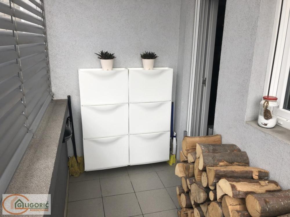 Slika 10 - Banatska, Petosoban stan na prodaju, 119m2, 310.000€