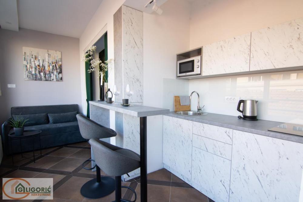 Slika 6 - Bulevar despota Stefana, Četvorosoban stan na prodaju, 109m2, 598.000€