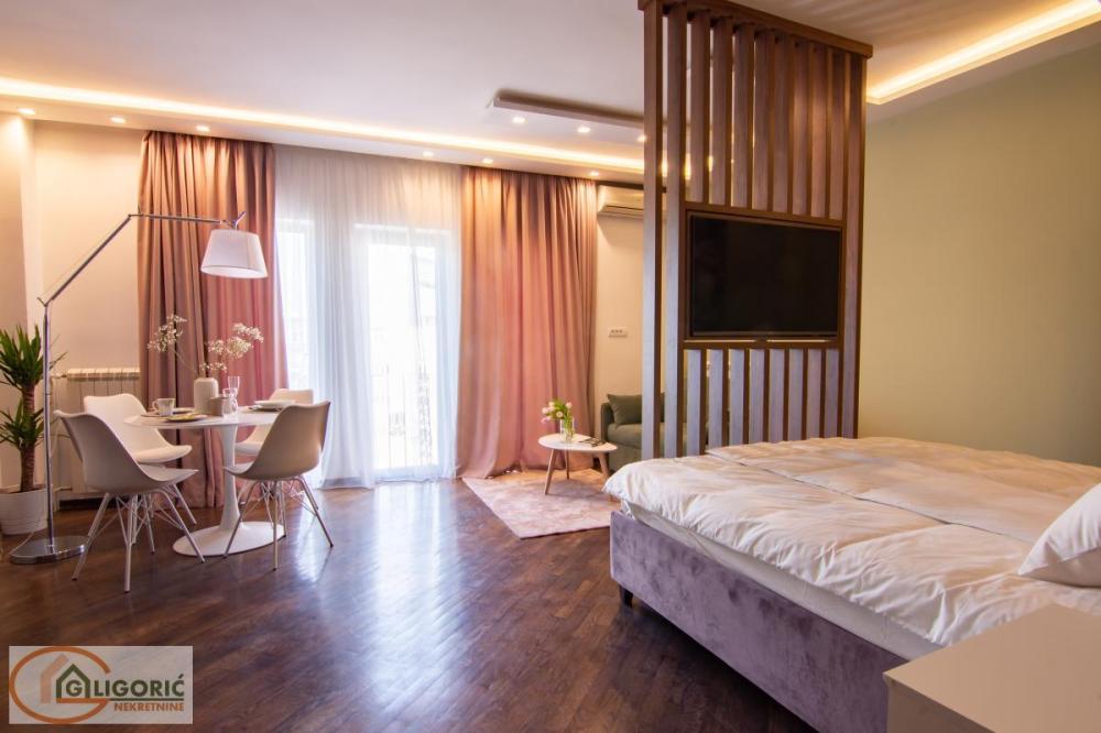 Slika 2 - Bulevar despota Stefana, Četvorosoban stan na prodaju, 109m2, 598.000€