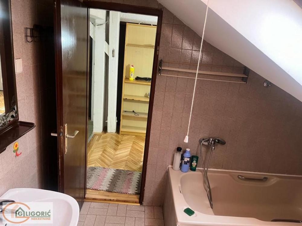 Slika 11 - Majke Jevrosime, Trosoban stan na prodaju, 80m2, 260.000€