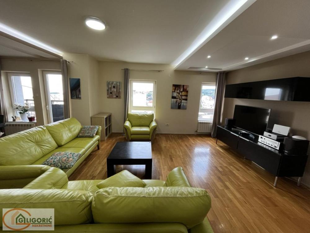 Glavna slika -Đevđelijska, Četvorosoban stan na prodaju, 157m2, 410.000€