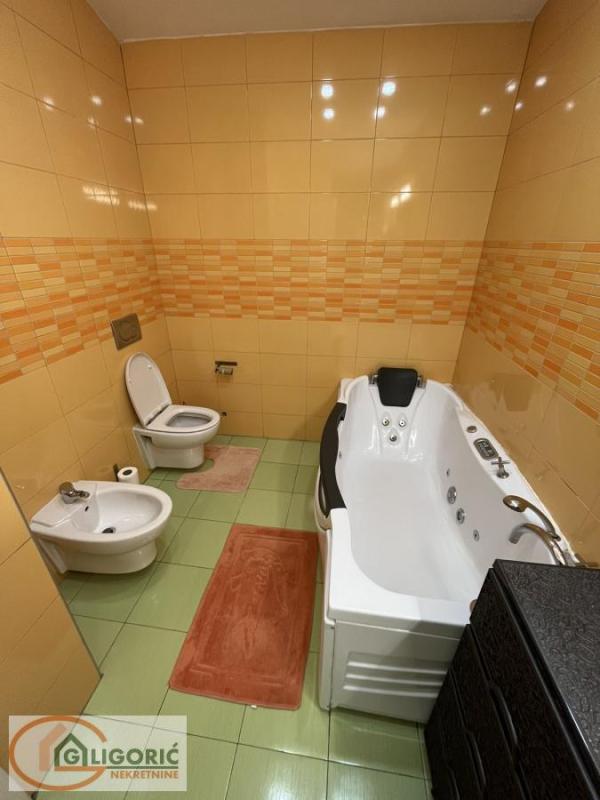 Slika 7 - Đevđelijska, Četvorosoban stan na prodaju, 157m2, 410.000€