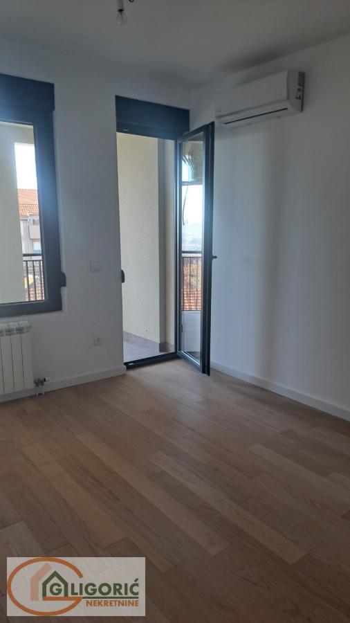 Glavna slika -Dvosoban stan na prodaju, 61m2, 215.000€