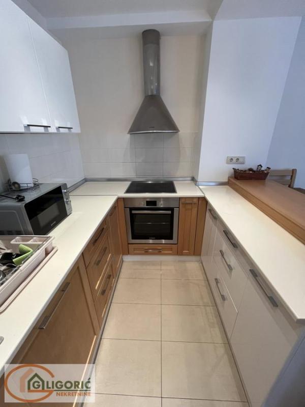 Slika 5 - Bulevar Crvene Armije, Trosoban stan na prodaju, 106m2, 399.000€