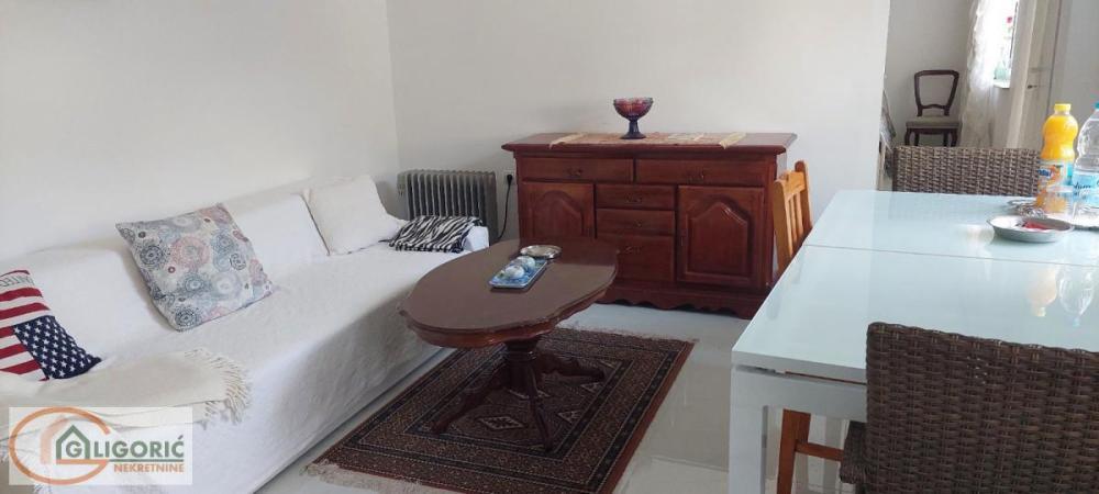 Glavna slika - Kuća na prodaju, 1000m2, 280.000€