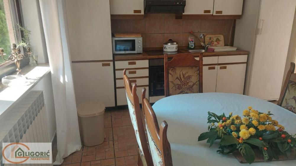 Slika 1 -  Kuća na prodaju, 1000m2, 280.000€