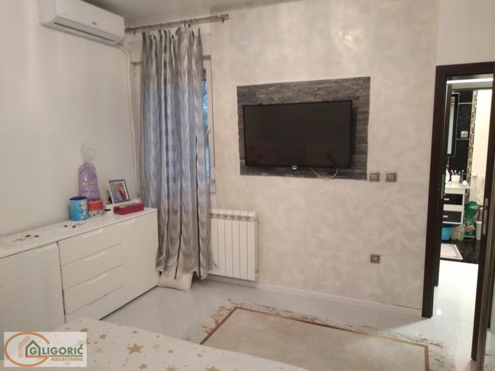 Slika 7 - Cerska, Četvorosoban stan na prodaju, 106m2, 350.000€