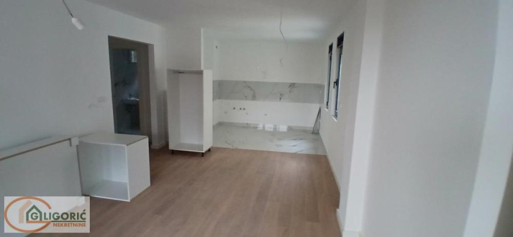 Slika 2 - Trosoban stan na prodaju, 78m2, 257.400€