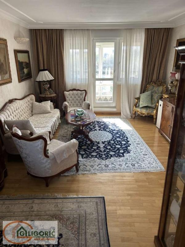 Glavna slika -Vojislava Ilića, Trosoban stan na prodaju, 90m2, 307.000€