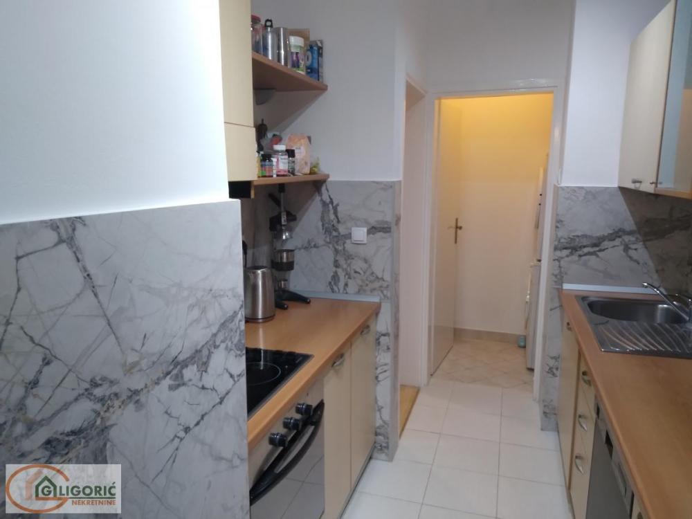 Slika 6 - Vojislava Ilića, Trosoban stan na prodaju, 90m2, 307.000€