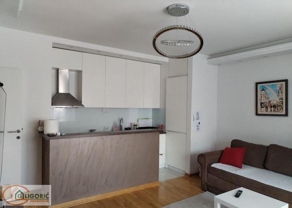 Glavna slika -Radoja Domanovića, Trosoban stan na prodaju, 64m2, 265.000€