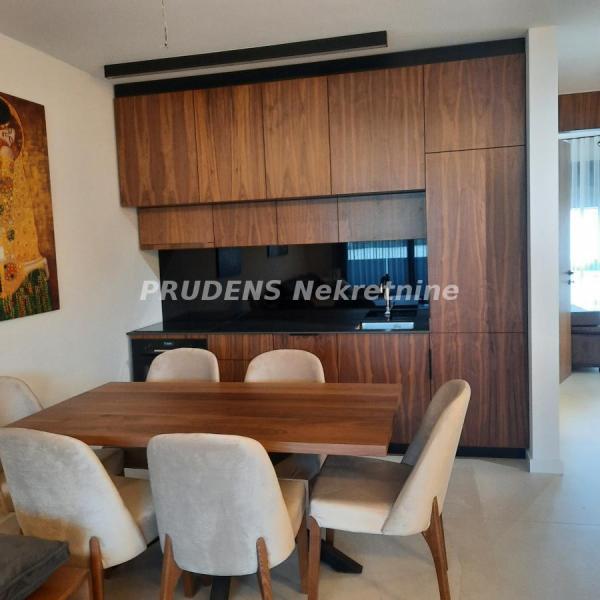 Slika 3 - Južni bulevar, Dvoiposoban stan za izdavanje, 62m2, 1.200€