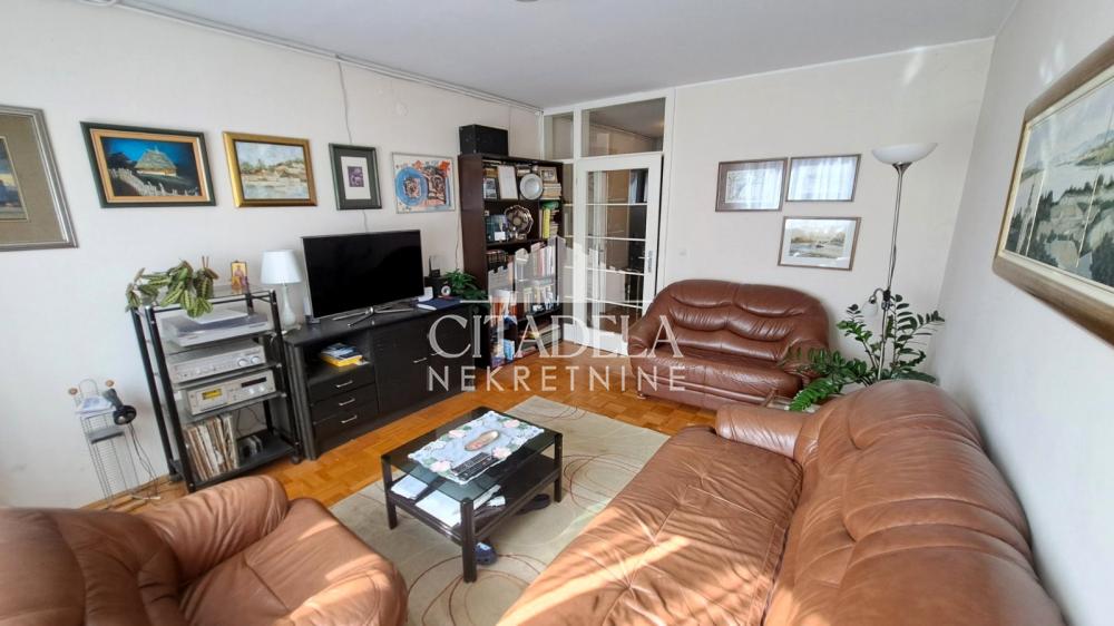 Slika 1 - Marka Čelebonovića, Troiposoban stan na prodaju, 86m2, 219.000€