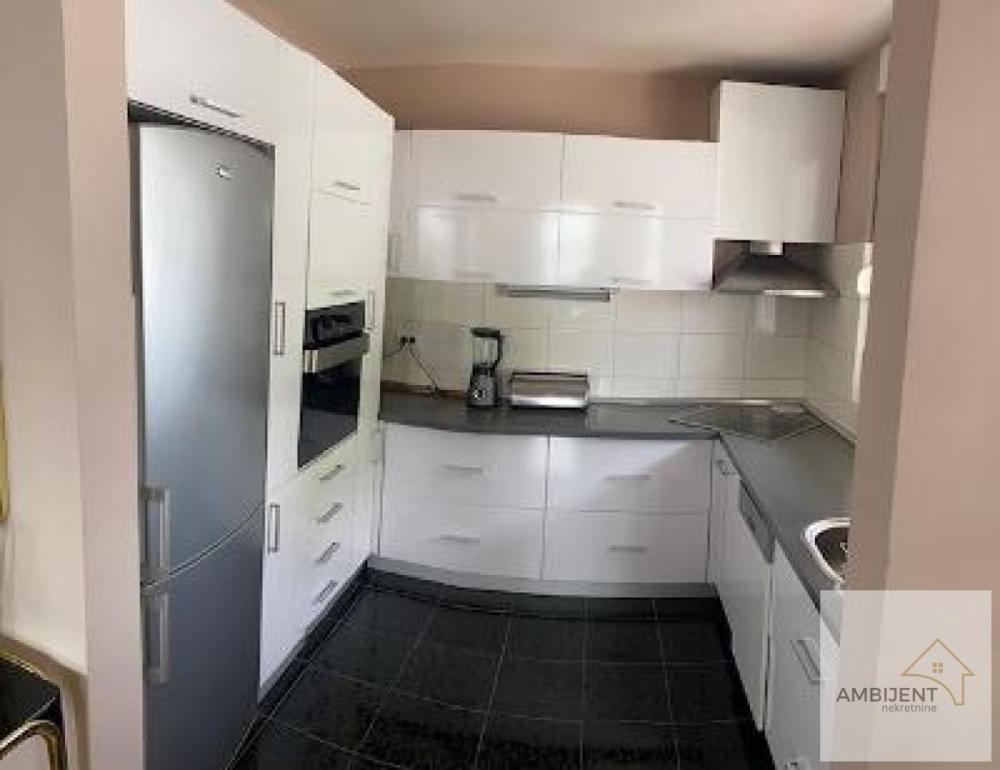 Slika 5 - Četvorosoban stan na prodaju, 160m2, 665.000€
