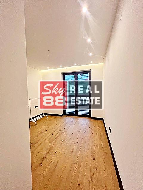 Slika 5 - Četvorosoban stan za izdavanje, 129m2, 3.300€