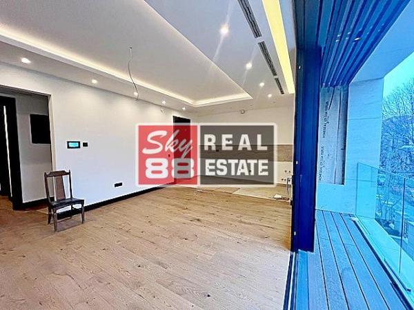 Glavna slika -Četvorosoban stan za izdavanje, 129m2, 3.300€