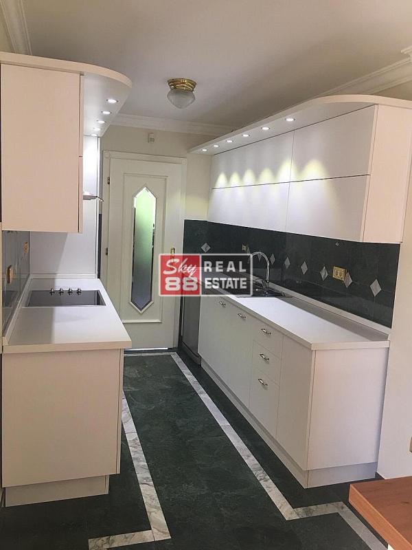 Slika 11 - Petosoban stan za izdavanje, 260m2, 3.900€