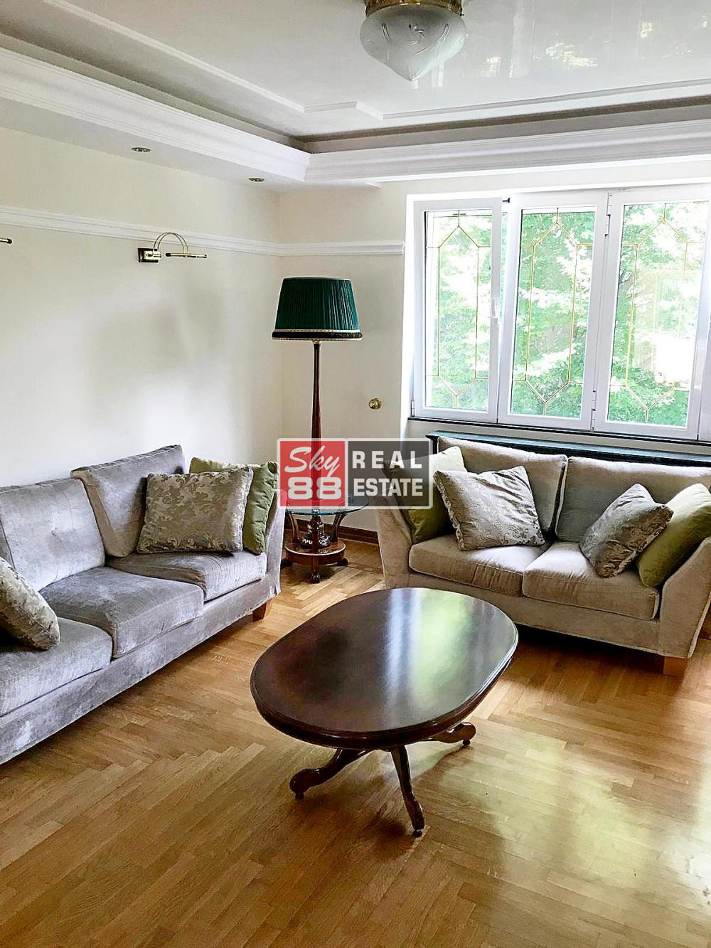 Slika 4 - Petosoban stan za izdavanje, 260m2, 3.900€