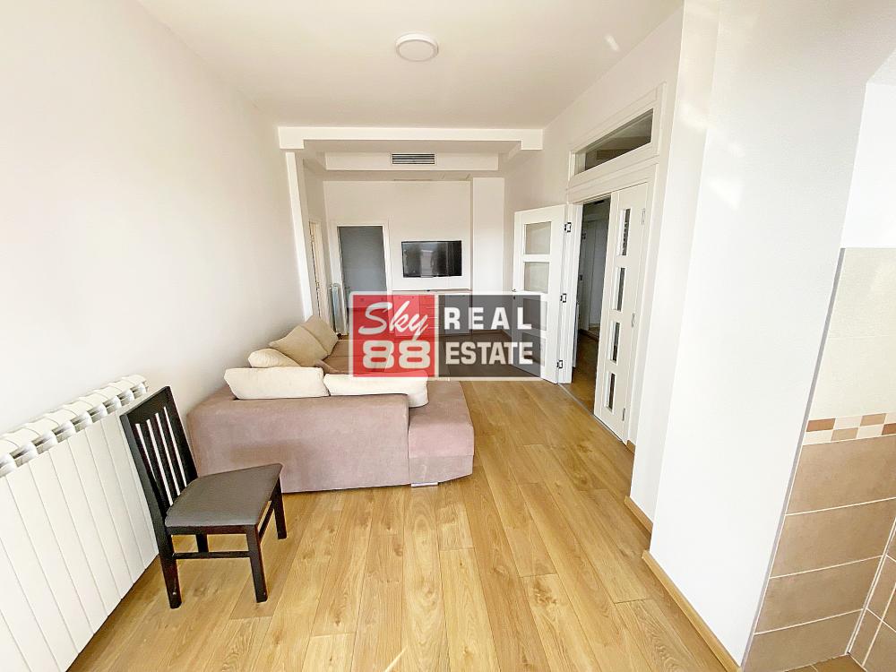 Slika 8 - Kuća za izdavanje, 1400m2, 16.800€