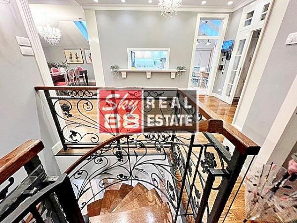 Glavna slika - Kuća na prodaju, 600m2, 9.000.000€