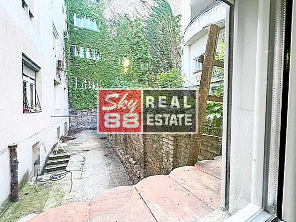 Slika 11 - Cara Dušana,  Kuća na prodaju, 221m2, 635.000€