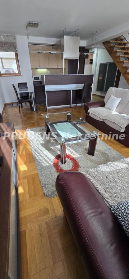 Slika 1 - Cara Nikolaja II, Trosoban stan na prodaju, 84m2, 319.200€