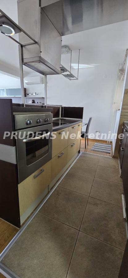 Slika 5 - Cara Nikolaja II, Trosoban stan na prodaju, 84m2, 319.200€