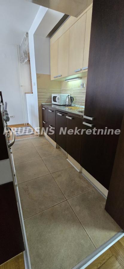 Slika 3 - Cara Nikolaja II, Trosoban stan na prodaju, 84m2, 319.200€