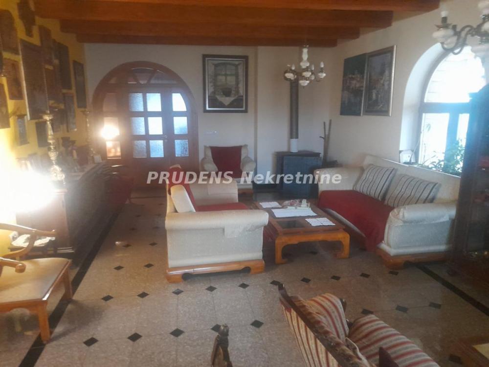 Glavna slika -Vojvođanska,  Kuća na prodaju, 190m2, 1.500.000€