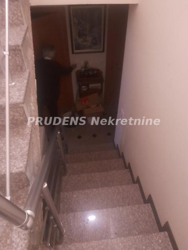 Slika 9 - Vojvođanska,  Kuća na prodaju, 190m2, 1.500.000€