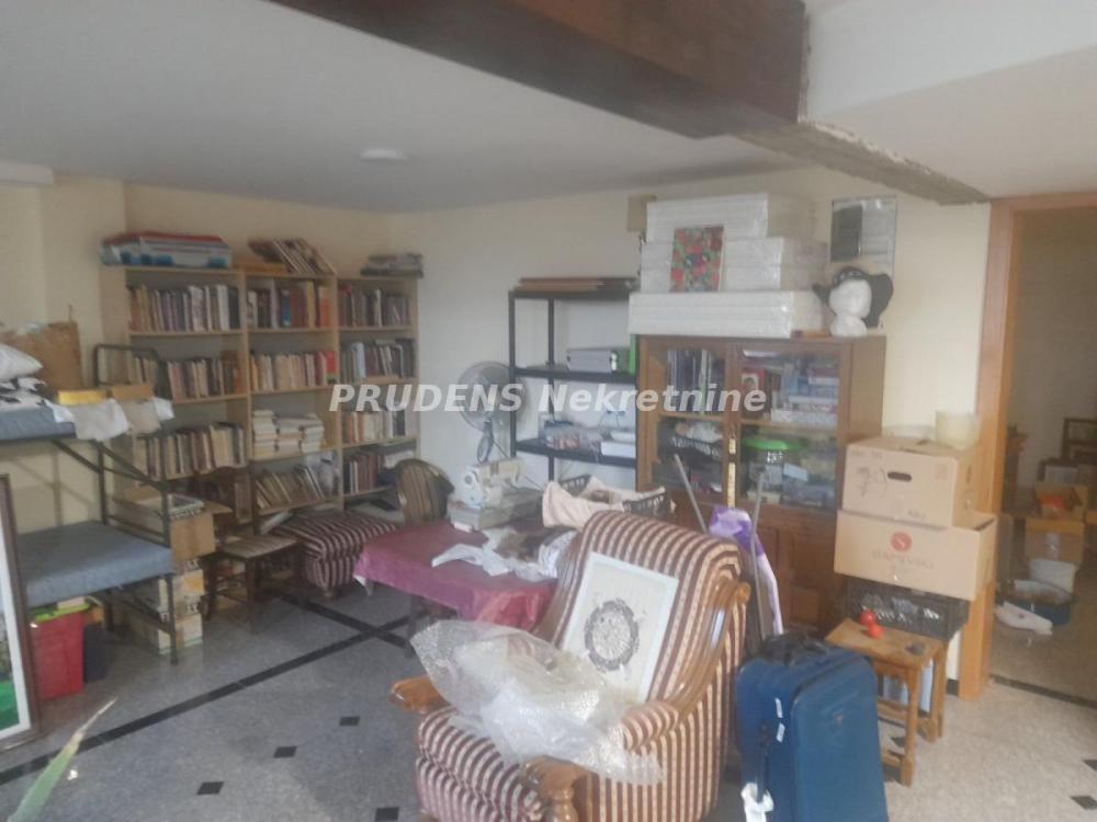 Slika 3 - Vojvođanska,  Kuća na prodaju, 190m2, 1.500.000€