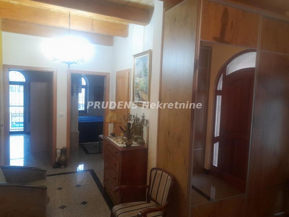 Slika 7 - Vojvođanska,  Kuća na prodaju, 190m2, 1.500.000€