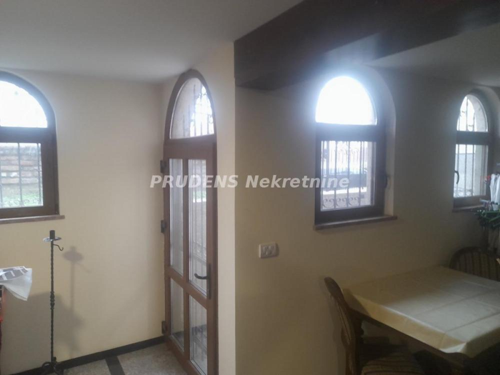 Slika 11 - Vojvođanska,  Kuća na prodaju, 190m2, 1.500.000€