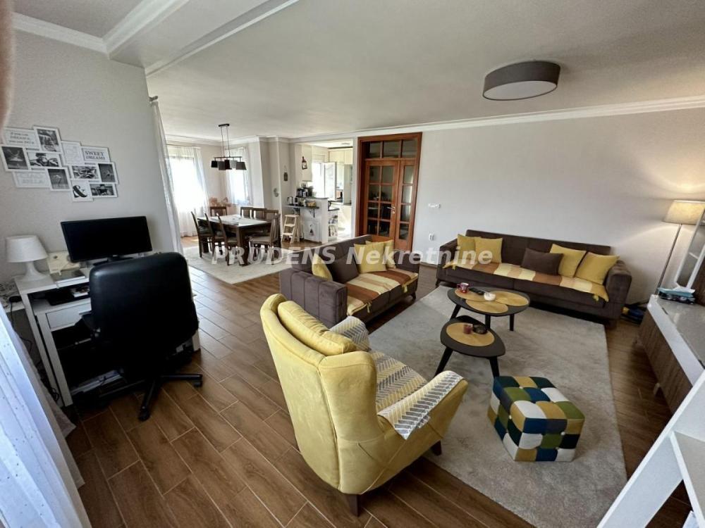 Glavna slika - Kuća na prodaju, 110m2, 160.000€