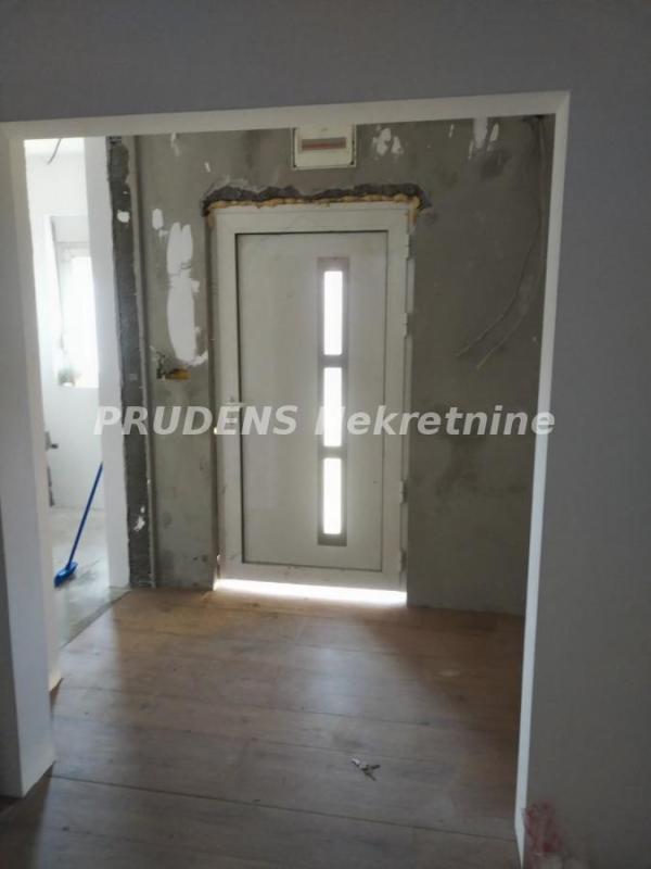 Slika 3 - Prominska,  Kuća na prodaju, 281m2, 280.000€