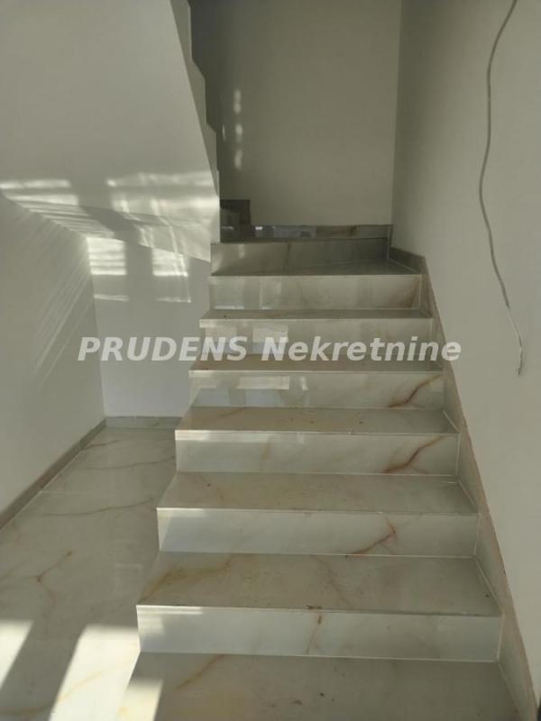 Slika 11 - Gaje Jovanovića, Trosoban stan na prodaju, 63m2, 70.000€