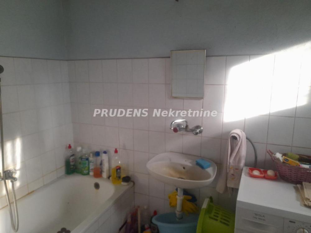 Slika 6 - Čmelikovo naselje,  Kuća na prodaju, 73m2, 97.200€